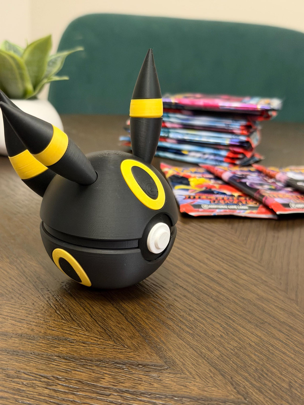 Umbreon Poké Ball 3D printed desk display